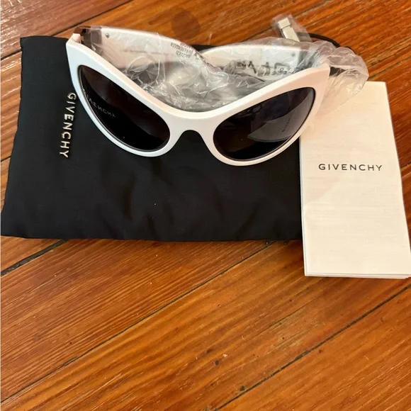 Givenchy | Accessories | Authentic New Givenchy White Shield 